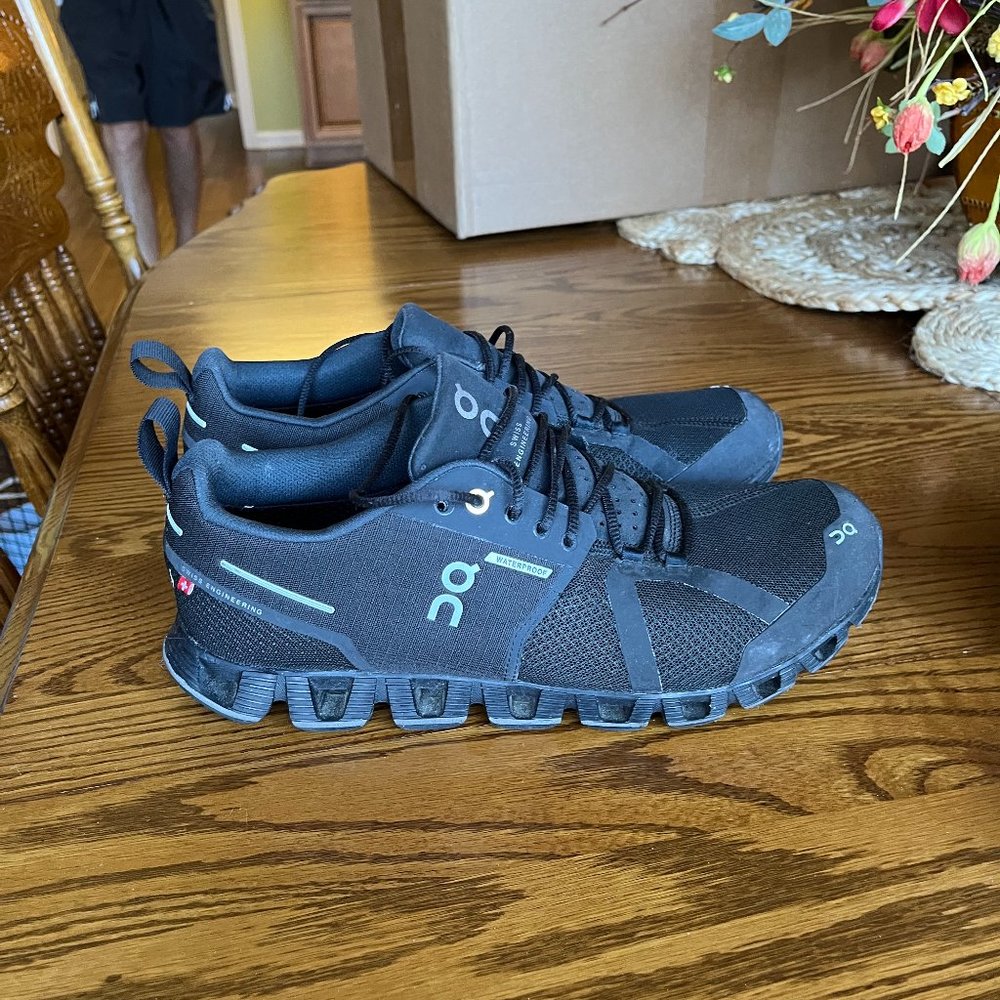 Black On Cloud Waterproof Shoes